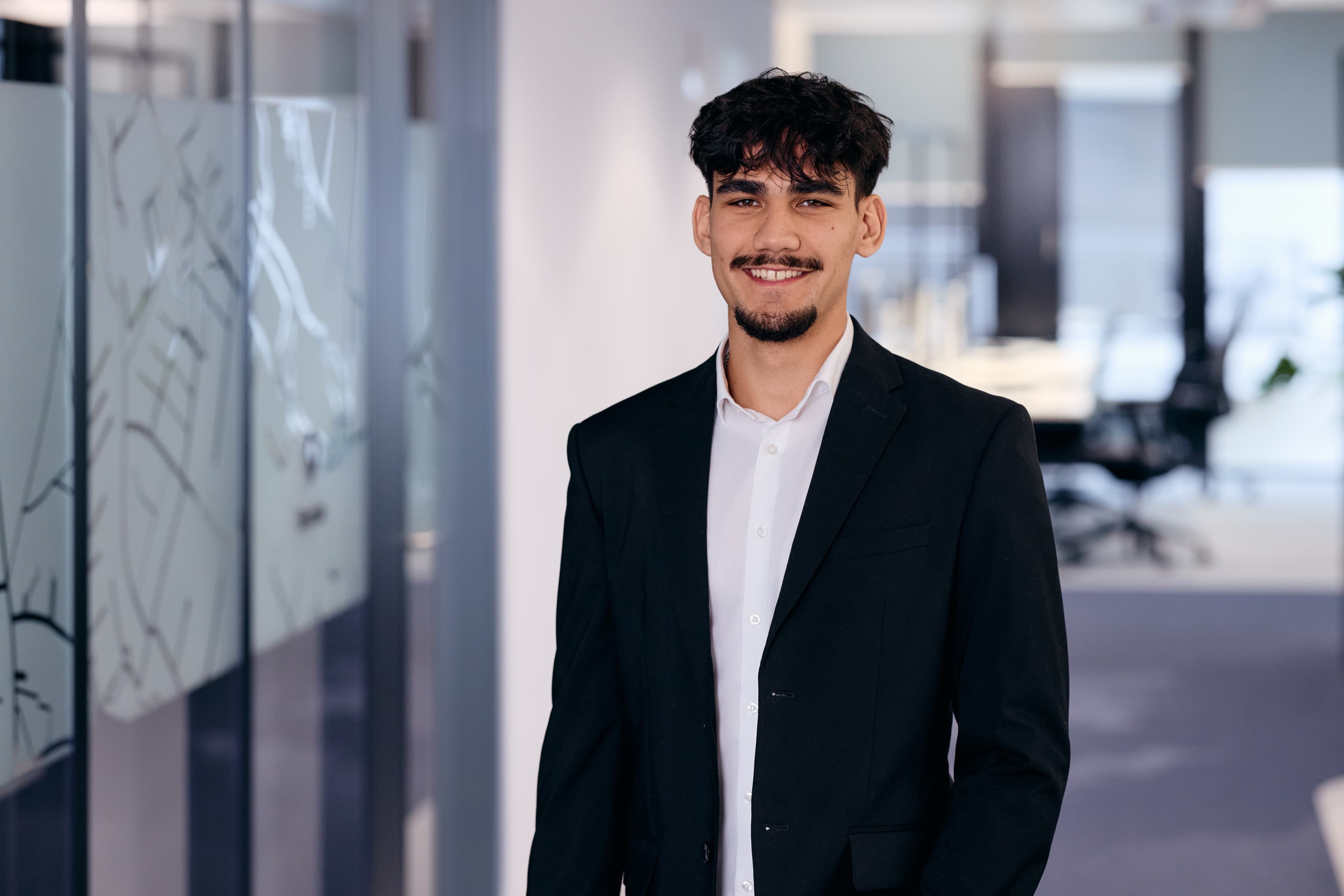 Jimmy Can Atila – Inhaber